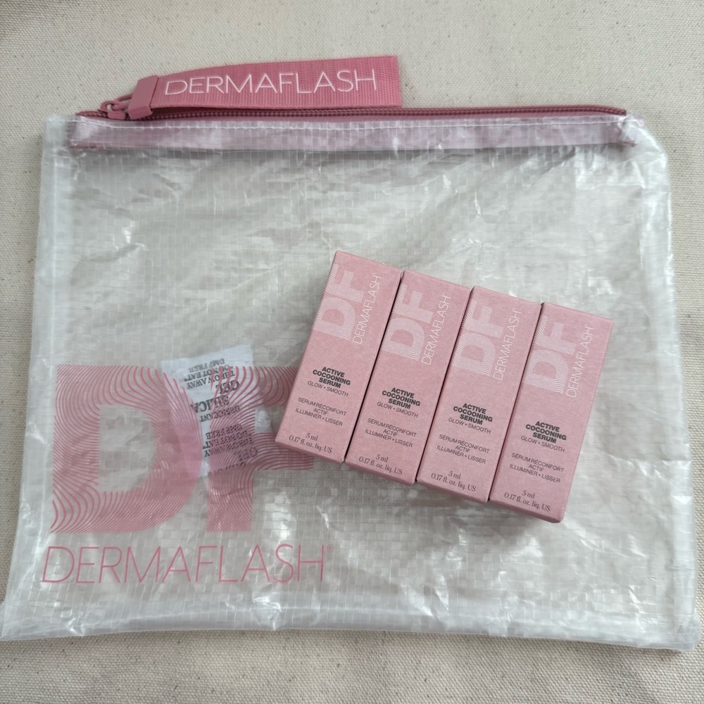 Dermaflash Cocooning Serum Deluxe Sample - Lot of 4 + Zipper Pouch